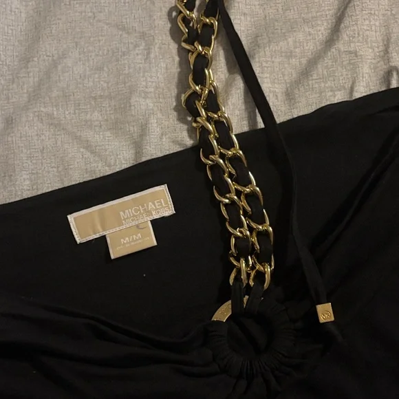 Michael Kors Black Top with Gold Chain Detail - Picture 1 of 2